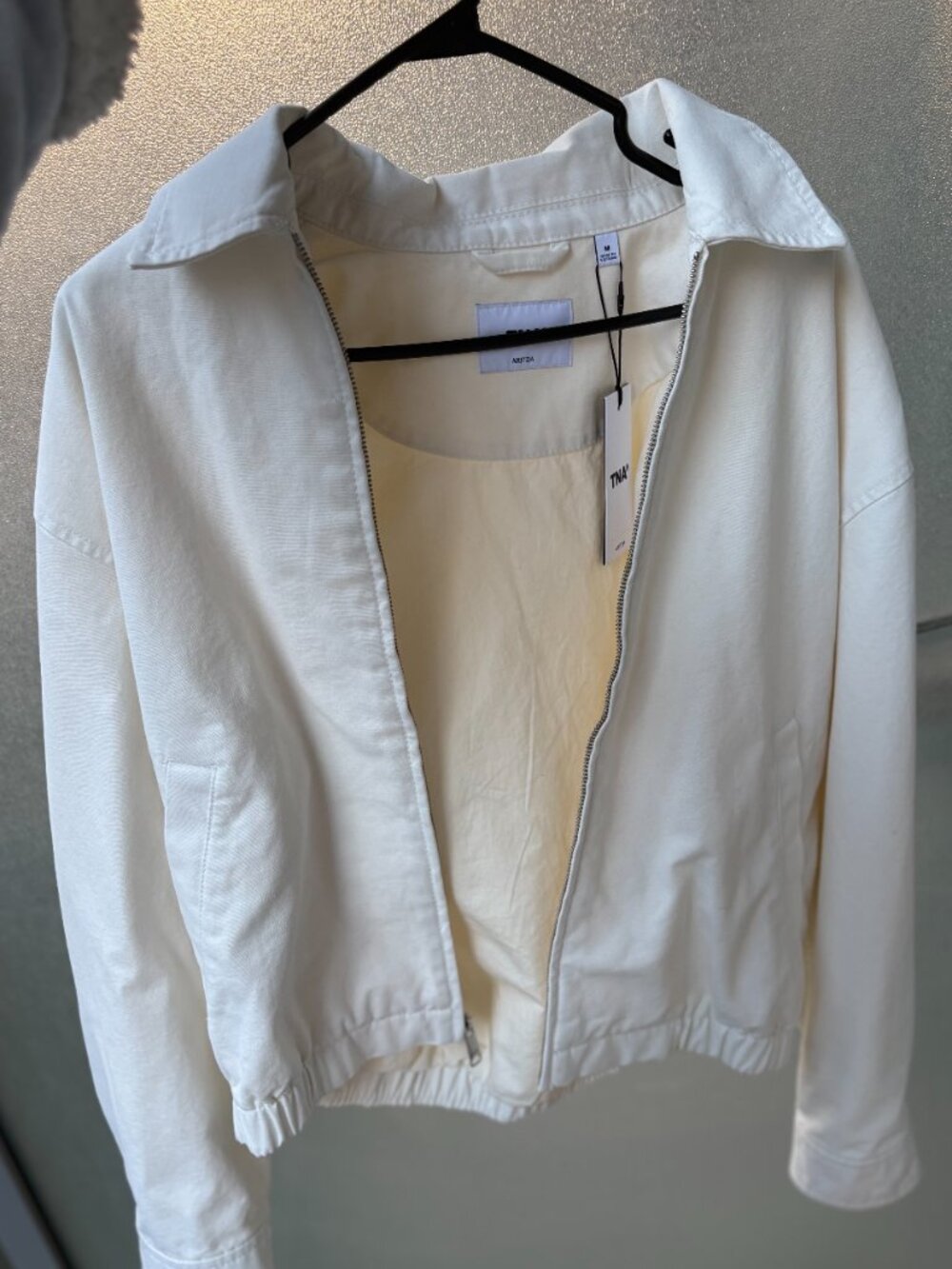 NWT: TNA Caddie Blouson Jacket, Size M, in Light Birch